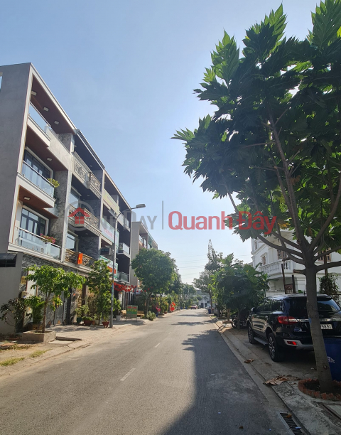 Villa land for sale 10x12 in Hai Thanh area _0