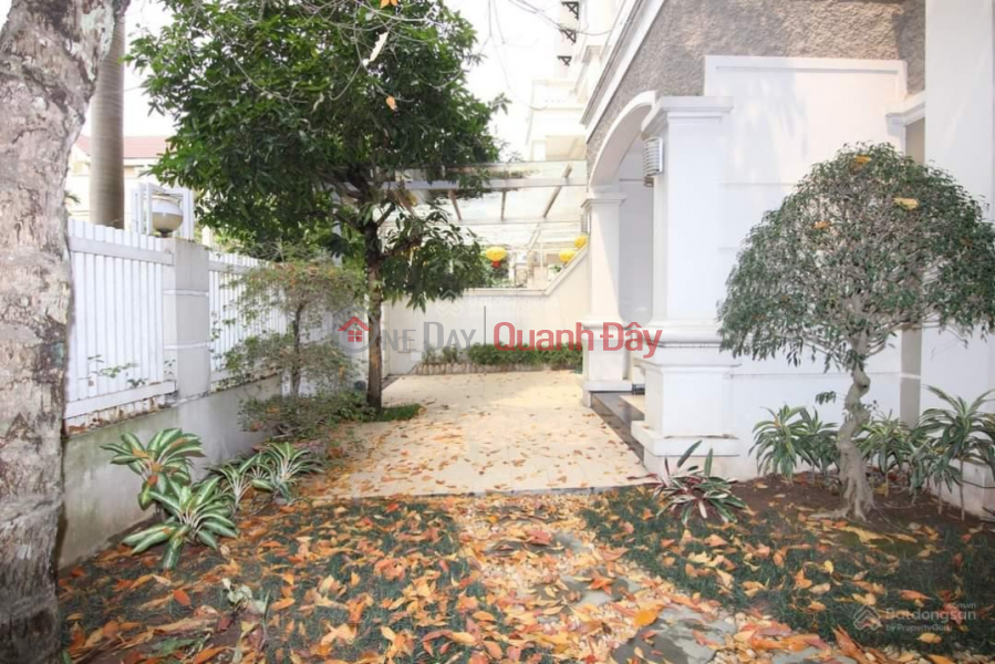 Property Search Vietnam | OneDay | Residential, Sales Listings Corner villa for sale, 160m2, 4 floors, price 2xx million\\/m2 - Packexim