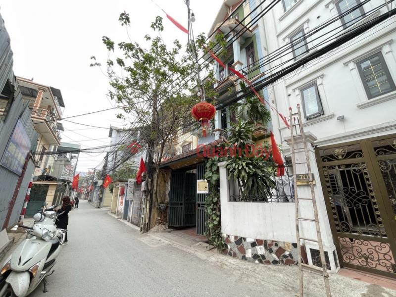 Property Search Vietnam | OneDay | Residential, Sales Listings | Gia Quat house for sale. 40m x 4 floors, car access, corner lot for business, only over 6 billion, negotiable. Contact 0936123469