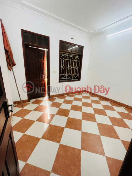 Property Search Vietnam | OneDay | Residential Rental Listings, House for rent in lane 40 Nguyen Huu Tho, 4 floors x 50m2, 5 bedrooms, 15 million VND Warehouse, company office...