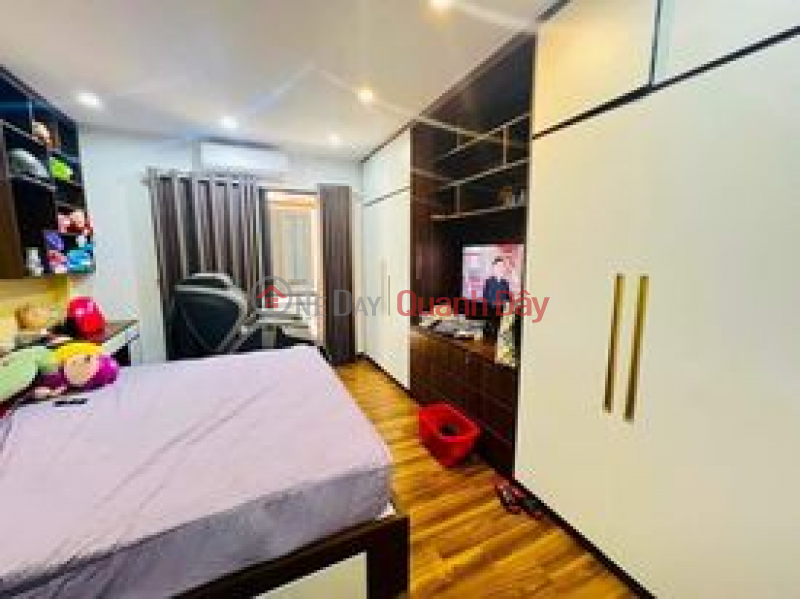 HOUSE FOR SALE ON NGUYEN THI TAP STREET - RIGHT IN PHU MY HUNG - HIGH TRI RESIDENTIAL AREA - 4 FLOORS - Area 67M2 - 7 BILLION 350 TL Vietnam | Sales, đ 7.35 Billion