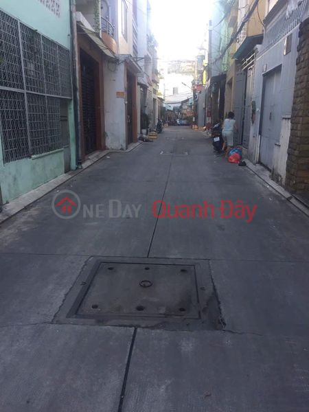 Property Search Vietnam | OneDay | Residential Rental Listings House for rent in Ward 8, Tan Binh, truck alley