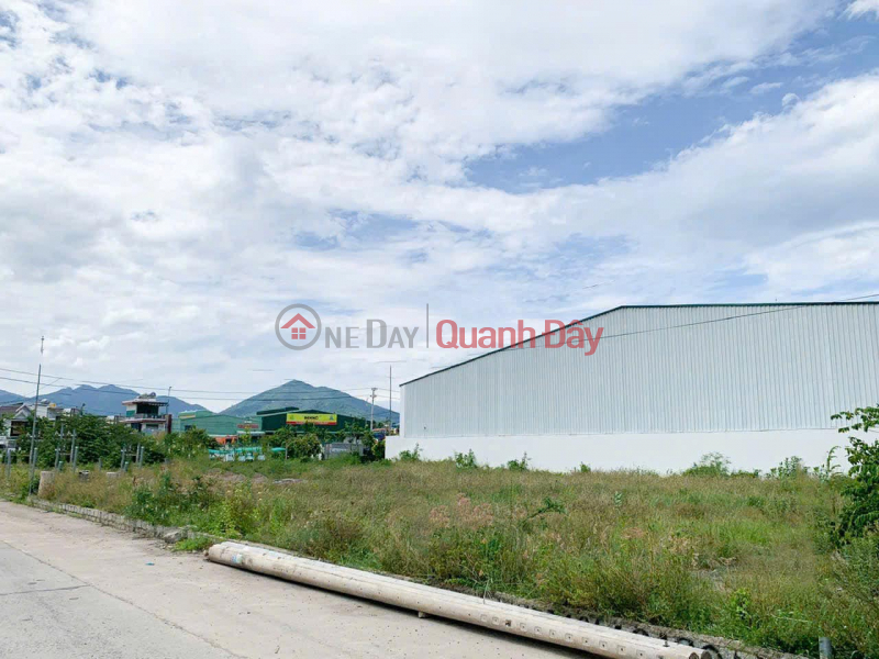 LARGE LAND FOR RENT WITH 3 FRONTS, DIEN AN - DIEN KHANH. | Vietnam Rental, đ 30 Million/ month