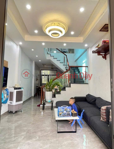 House for sale in Kim Chung, 50m2 - 5 floors, 6 bedrooms, shallow alley, car, ready to move in for Tet, price 5.3 billion _0