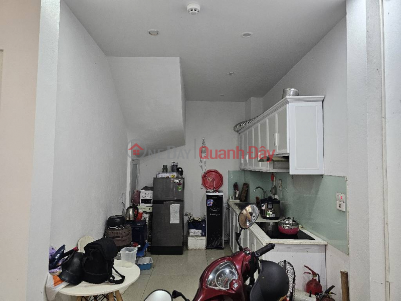 NHÀ MẶT NGÕ Ô TÔ NGUYỄN VĂN CỪ - 5 TẦNG KINH DOANH DÒNG TIỀN 15 TRIỆU/THÁNG! | Việt Nam, Bán, đ 8,9 tỷ