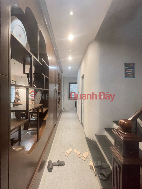 Extremely rare! House for sale on Duong Thanh street, 40m2, 4 floors, 4.5m frontage, 39.5 billion VND, wide sidewalk, excellent for business. _0