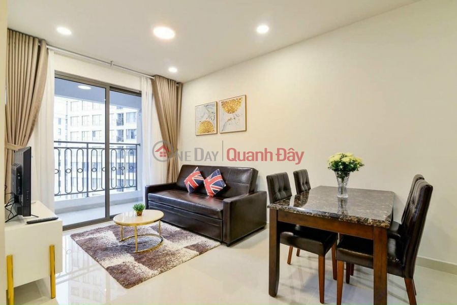 The most luxurious apartment for rent in District 4 Saigon Royal Rental Listings