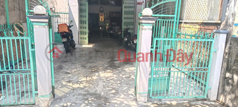 HOT HOT – CHÍNH CHỦ CẦN BÁN NHÀ VỊ TRÍ ĐẮC ĐỊA GẦN CHỢ , Phường 8, Thành phố Cà Mau, _0