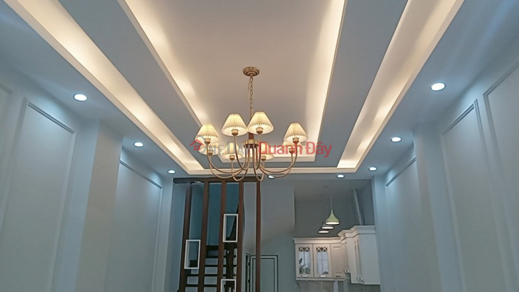 Beautiful house right at Nguyen Khang Cau Giay 40m, 5 floors, open frontage, near the car, near the 5 billion street, contact 0817606560 Sales Listings