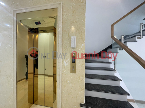 House for sale on Khuc Thua Du street, 4 floors with elevator, very nice price 6.88 billion _0