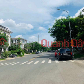 Sống trong sự xa hoa (DOTRUONGHAN-837719654)_0