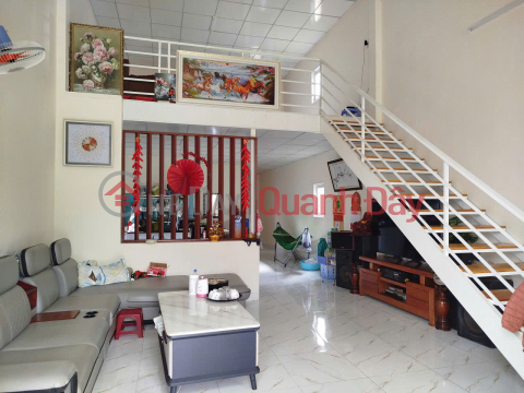 House for sale, 123.7m2, near Lien Khuong Airport, Duc Trong, Lam Dong. Price: 2.2 billion VND. _0