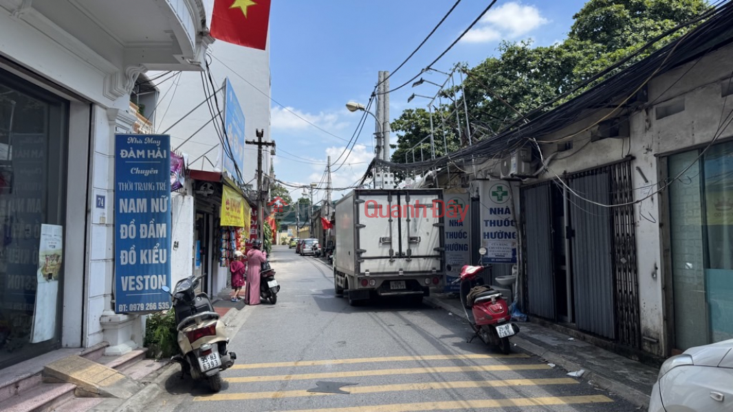 House for sale on lane 604 Ngoc Thuy, cars can avoid, business 38m x 5 floors, good cash flow, over 10 billion, negotiable. Contact 0936123469 Sales Listings