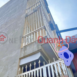 5-storey house, corner lot, 90% fully furnished, lane 634 Kim Giang, near Linh Dam, price under 4 billion _0