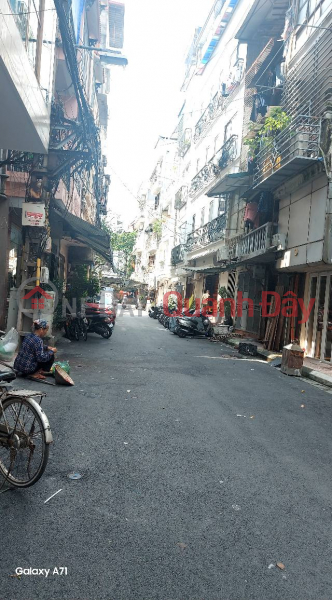 VIP House for sale on Tran Quy Cap, Dong Da, 45m2, 5 floors, 7m frontage, only 12 billion, alley for cars, avoid viewing if you like it Sales Listings