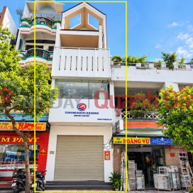 House for rent on Nguyen Son Street, 80m², 4 floors - right at the roundabout - opposite the food court and branded shops. _0