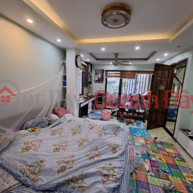 Bán nhà 83m2 phố Nguyễn Văn Cừ Gara 2 Ô tô tránh Thang máy XỊN Nội thất Cao cấp Giá 12.3 Tỷ _0