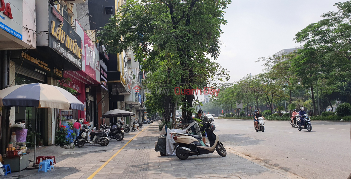 House for sale Tran Khat Chan, HBT 52mx5Tx4PNxMT4.2m, farm lane price 6.8 billion. Contact: 0366051369 Vietnam, Sales đ 6.8 Billion