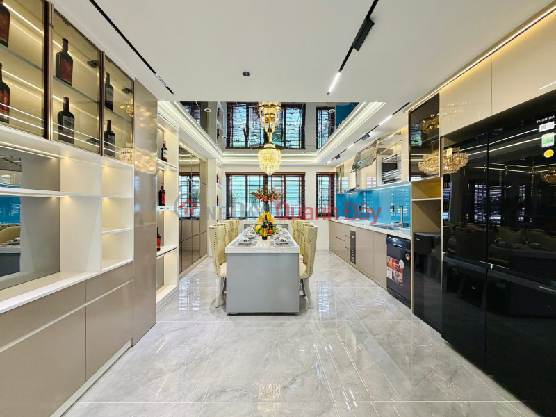 Làm ơn chọn Nhà ở, Niêm yết bán | đ 15,7 tỷ