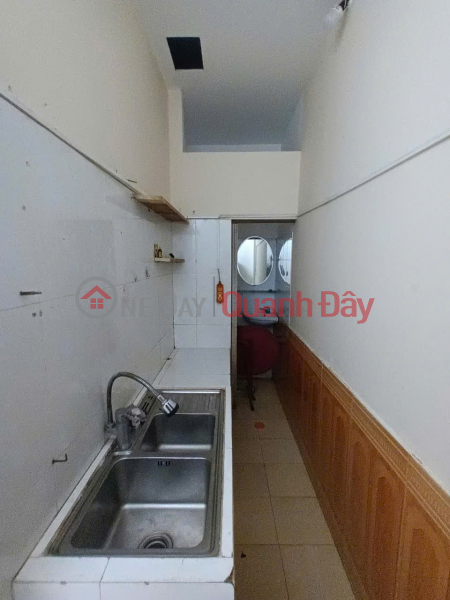 đ 5 Million/ month, House for rent with car parking at the door at Cau Buu, 70m2, 2 bedrooms, 1 bathroom, 1 guest, 5 million