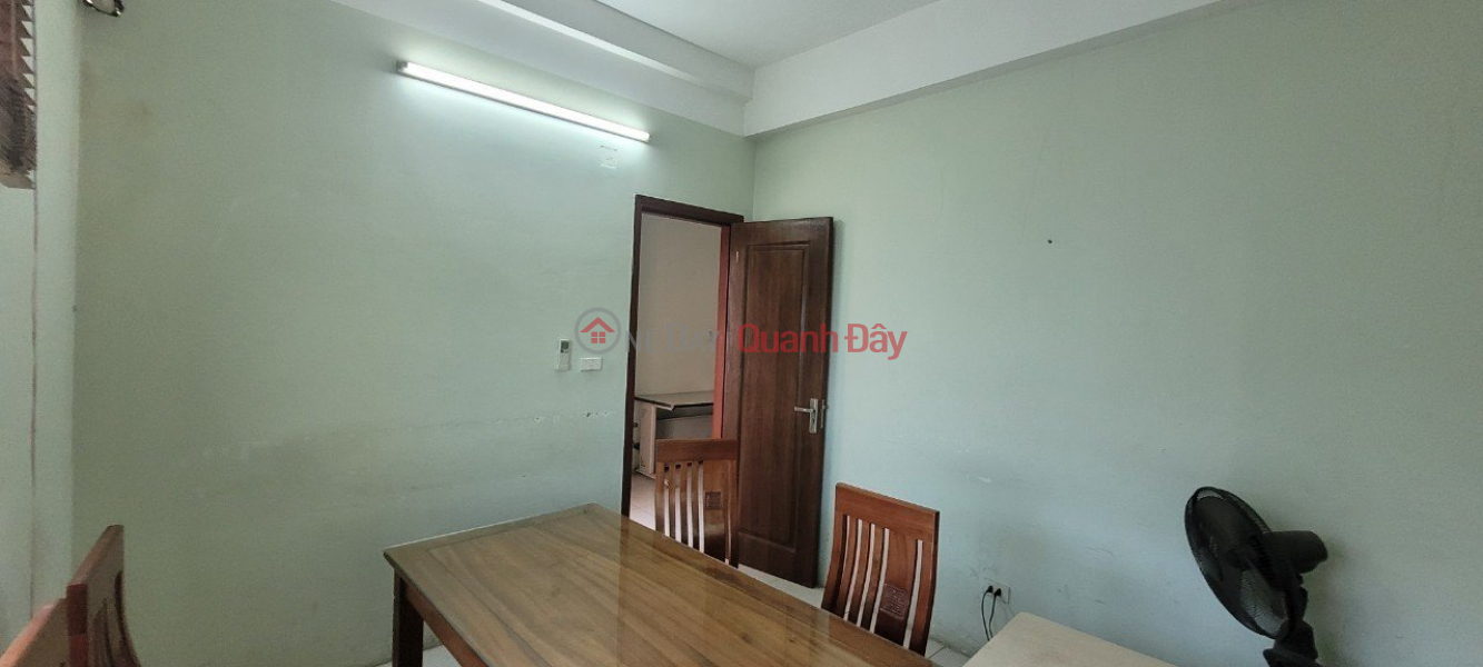 đ 1.85 Billion, Apartment in the center of Thanh Xuan district is convenient to travel ~80m2, red book, Price is less than 2 billion, only 1,850 billion