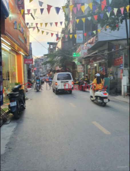 Bán nhà MP gần Linh Đàm Hoàng Mai, Trung Tâm chợ, Kinh doanh sầm uất giá DT 84Mx4.5 giá 15.3 tỷ Niêm yết bán