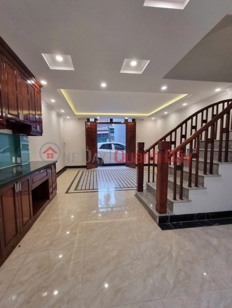 House for sale on Le Trong Tan, Thanh Xuan, 60m2, 5 floors, cars can avoid sidewalks on both sides - Corner lot, 2 airy Sales Listings