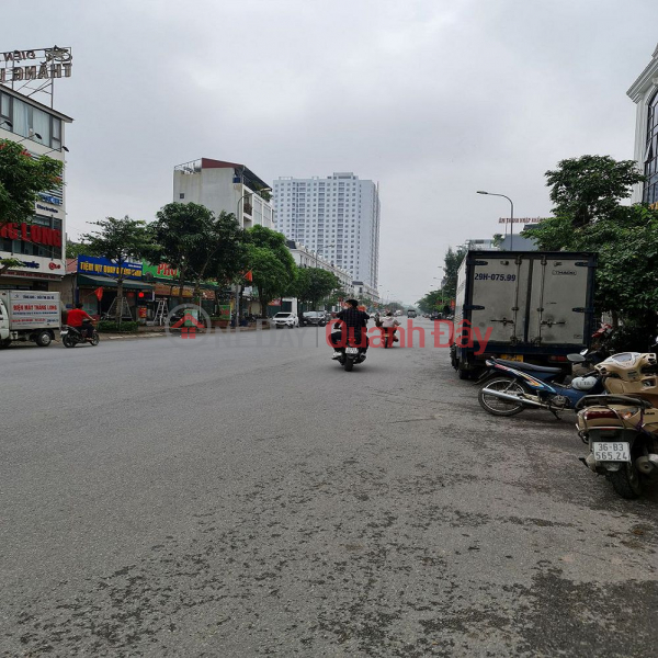 Property Search Vietnam | OneDay | Residential, Sales Listings | Land for sale in the center of Trau Quy, Gia Lam. 126m2. 7m x 18m. 16m road. Contact 0989894845