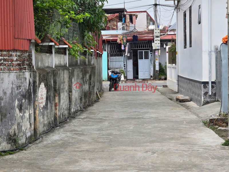 đ 1.39 Billion Land for sale, giving away a level 4 house, car parking at the door – Duc Phong, Dai Dong only 1.3xx billion – ZALO 0567 222 555