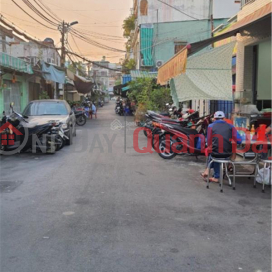 Urgent sale of ground floor house in Vinh Hoi District 4 - Large 8 meter truck alley in front of the house _0