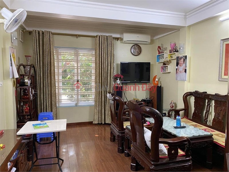 Hiếm Nhà Vỉa Hè, Ô TÔ tránh, KINH DOANH, VIEW chung cư, 6 tầng, 40m2 giá 10 tỷ 2 Niêm yết bán