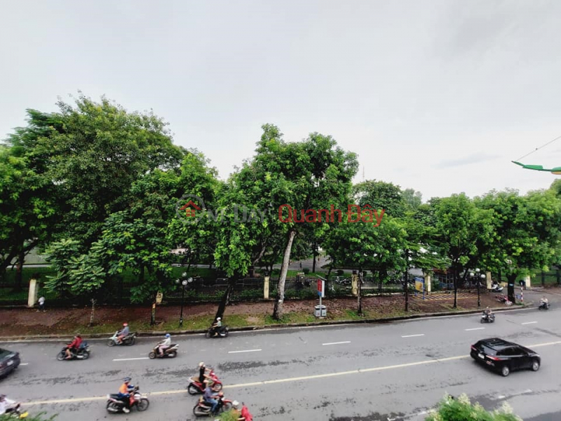 Owner sent for urgent sale of Le Duan townhouse, Dong Da 75m2, 4 floors, price is slightly 6 billion VND Vietnam, Sales | đ 6 Billion