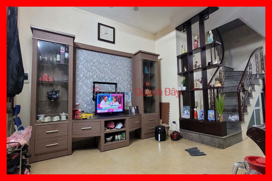 Newly built house near Ton That Tung street, good security, convenient traffic Sales Listings