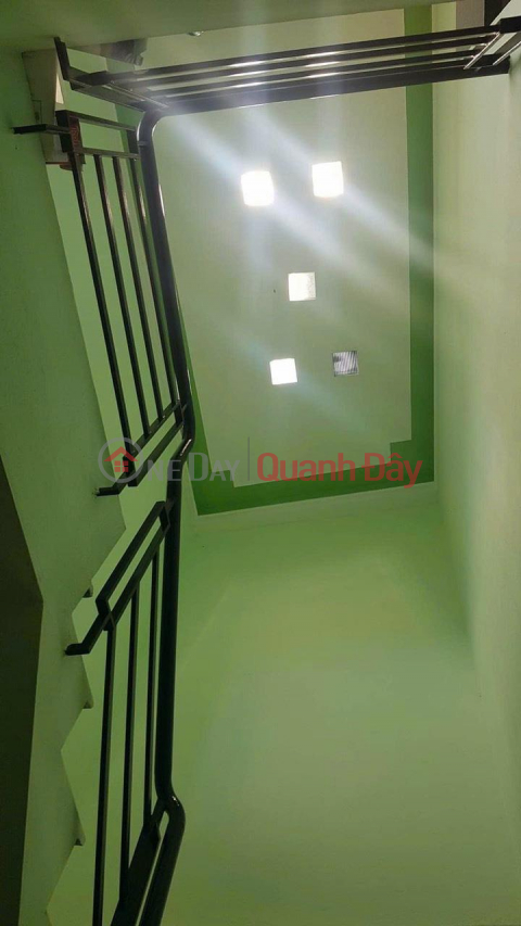 OWNER NEEDS TO SELL A 3-STORY HOUSE URGENTLY In Nguyen Van Cu Ward, Quy Nhon City, Binh Dinh Province _0