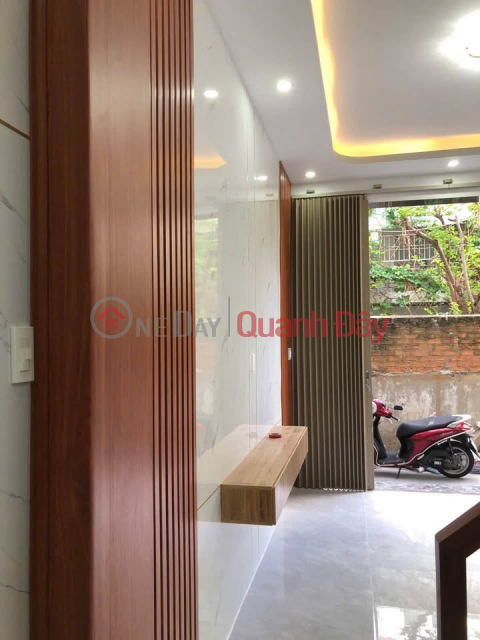3-STORY HOUSE FOR SALE NEAR AN PHU THINH MARKET - QUY NHON. CODE: _0