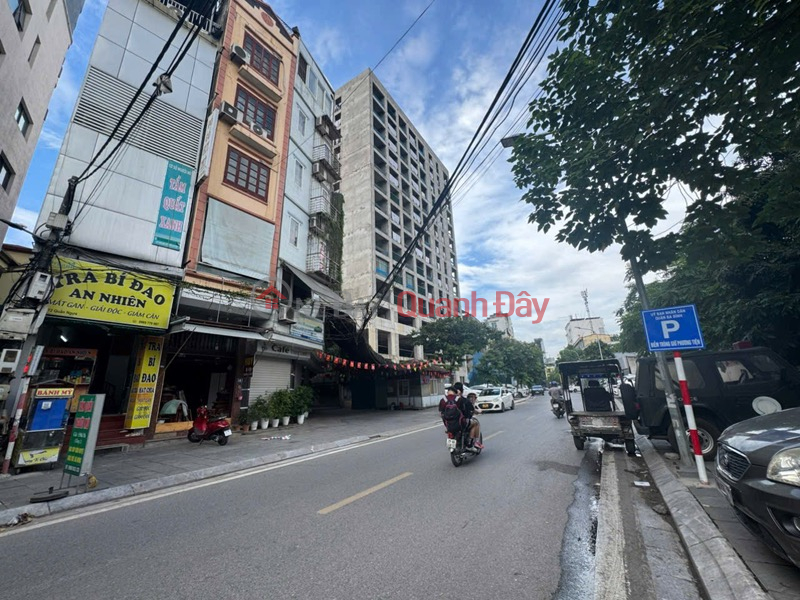 House for sale in Quan Ngua, Ba Dinh, corner lot, 65m2, 1 floor, only 14.2 billion Sales Listings