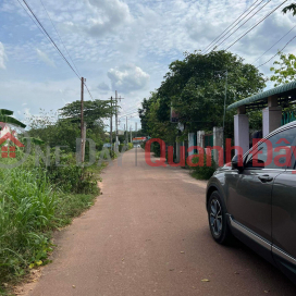 Cheap land for sale in Bau Bang Binh Duong, 350m2 residential area priced at just over 1 billion _0