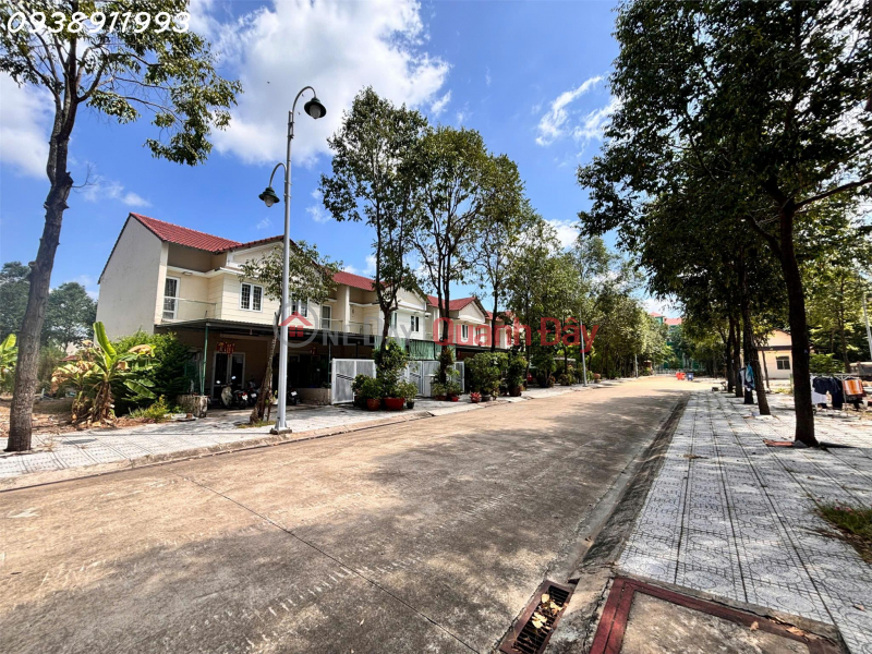 Nhà liền kề ven sông Chánh Mỹ, 3,9 tỷ, 101,5m2 nở hậu, chính chủ Niêm yết bán