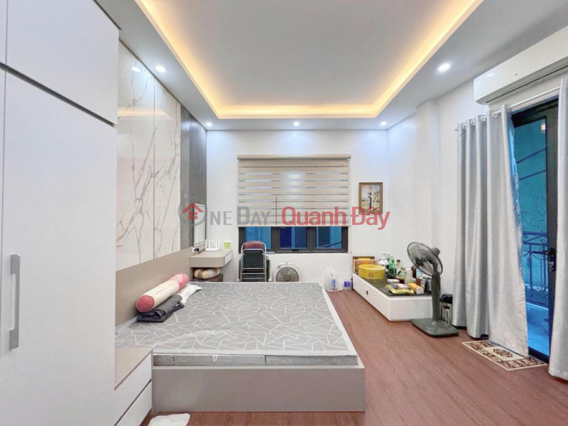HOUSE ON A CAR-ACCESSIBLE ALLEY – CORNER LOCATION WITH TWO OPEN SIDES – SUITABLE FOR SMALL BUSINESS – NEW HOUSE, READY TO MOVE IN | Vietnam Sales, đ 10.3 Billion