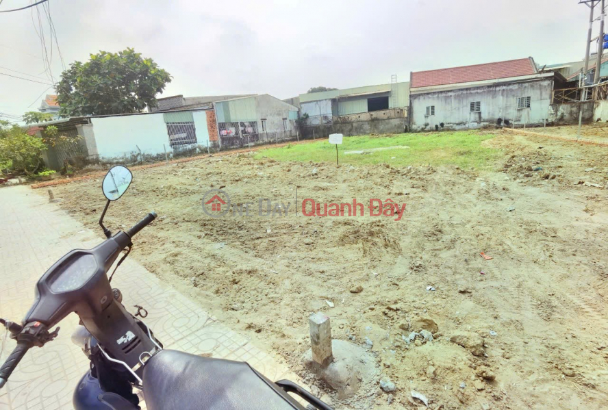 PRIME LAND – GOOD PRICE – OWNER SELLING LAND in Duc Hoa Ha Commune, Duc Hoa District, Long An Province Sales Listings