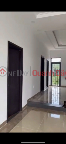 Please Select, Residential, Sales Listings đ 3 Billion