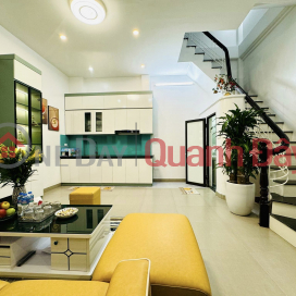 BEAUTIFUL HOUSE FOR SALE PRICE: 3.55 BILLION 3 FLOOR 3 BEDROOM Area: 32M2 VU TONG STREET PHAN THANH XUAN DISTRICT. _0