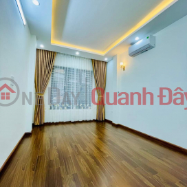 Selling Tran Quoc Hoan house, 40m2x4T, 4m frontage, subdivision of cars, price 8 billion _0