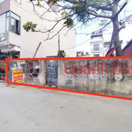 Land for sale at the beginning of alley 193 Ho Sen, right next to the main road - 200m² - 10m frontage - extremely beautiful location. _0