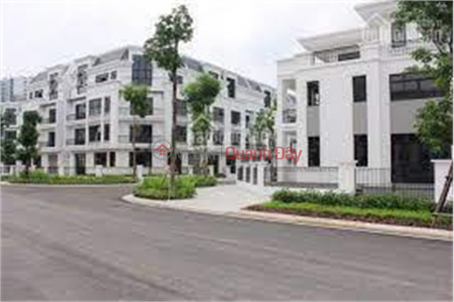 Selling beautiful new Vinhomes adjacent villa, 5 floors, elevator, owner gives all European furniture worth 7 billion VND, Vietnam Sales đ 35 Billion