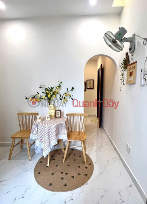 1BR Apartment with Separate Kitchen - Elevator - New Fully Furnished - District 3 _0