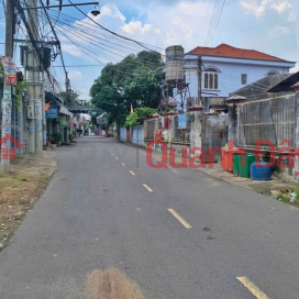 HOT! Selling 1.6m2 plot of land, 6m wide asphalt road right at Trang Dai market for only 14 billion 990 _0