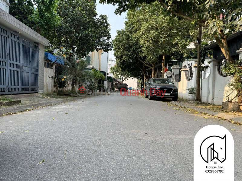 Land for sale in Ngoc Thuy Long Bien, sidewalk, cars can avoid, near the market, area 110m wide, frontage 6m, 20 billion Vietnam, Sales đ 20.7 Billion