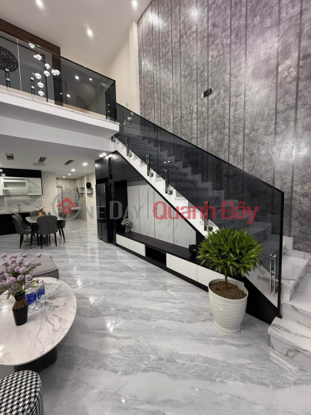 đ 550 Million 550 MILLION VND TO OWN A SINGLE-STORY HOUSE WITH A MEZZANINE AND FRONT AND BACK YARDS AT THE END OF DONG KHOI STREET