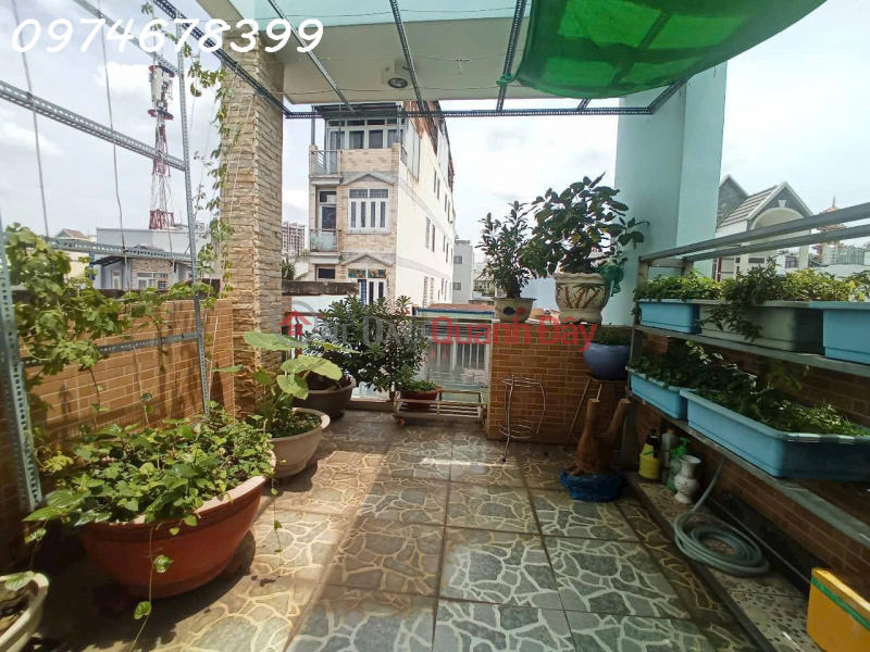 đ 8 tỷ | CHÍNH CHỦ CẦN BÁN Q.4 - CĂN NHÀ Tâm huyết chủ TỰ TAY XÂY - 82m2 NHÀ ĐẸP, RỘNG THOÁNG, COI LÀ THÍCH NGAY - 8